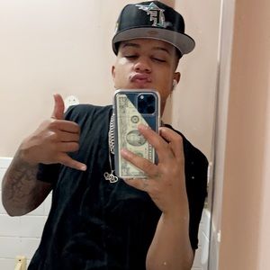 Meet your Posher, Francis